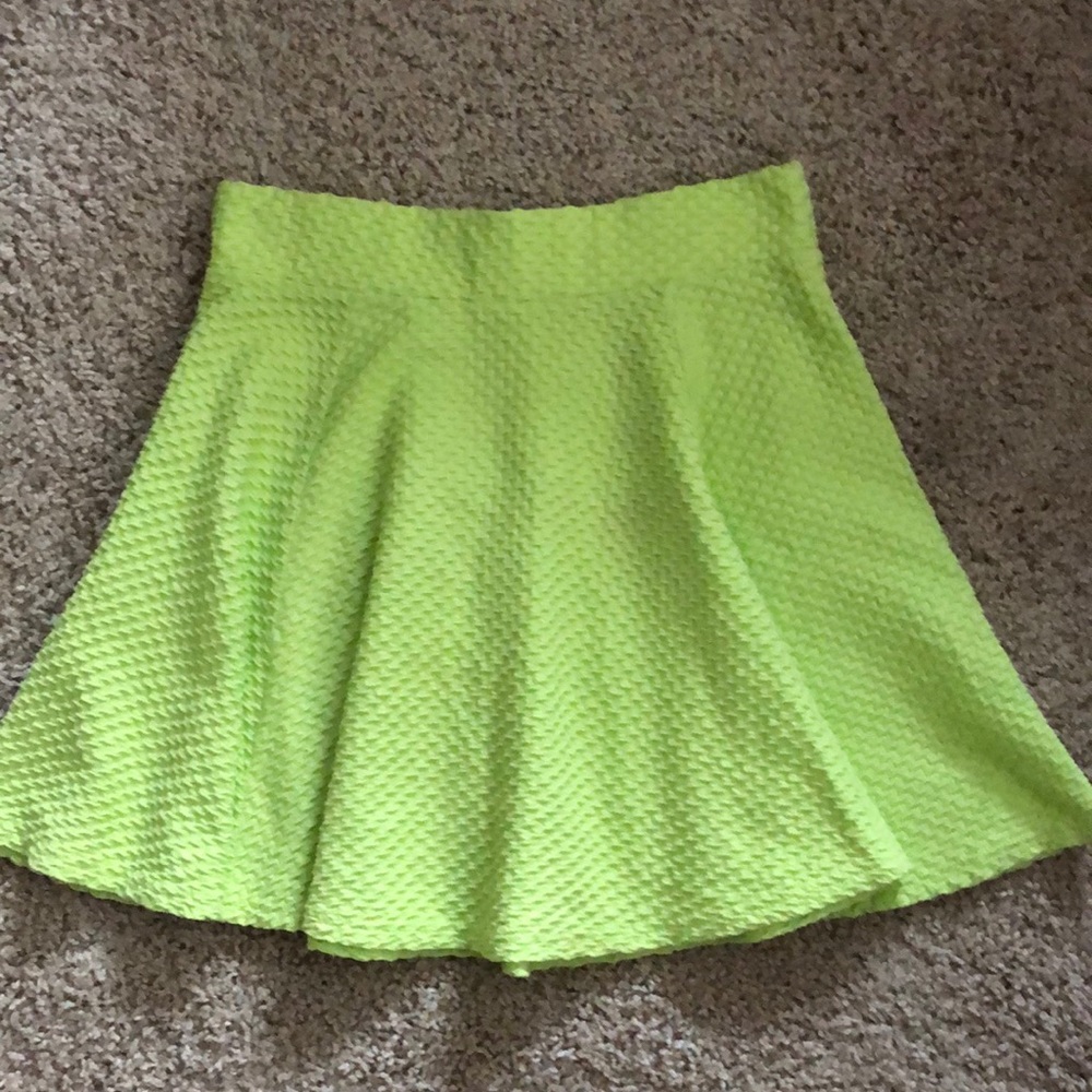 H&M Divided Skirt - Picture 3 of 6